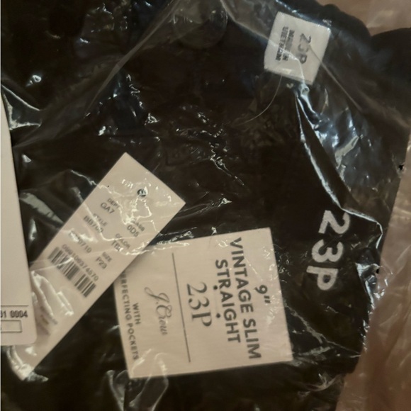 NWT J. Crew 9" Vintage Slim Straight Jeans in true black P23 . - Picture 3 of 5